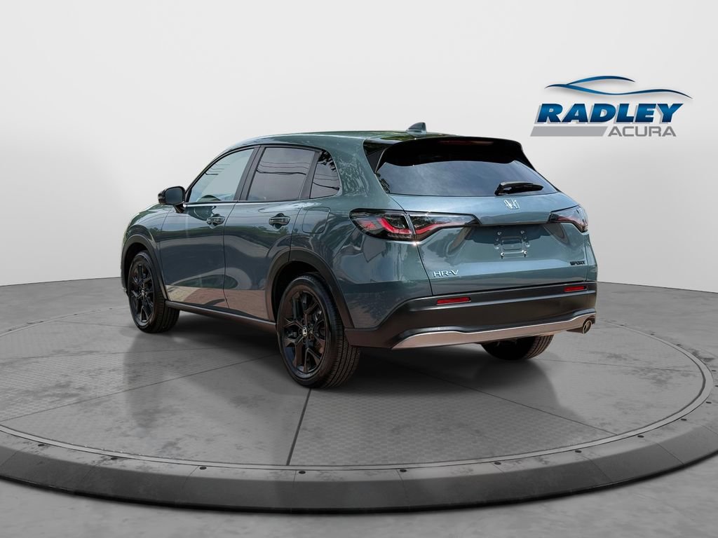 Used 2025 Honda HR-V Sport image 5