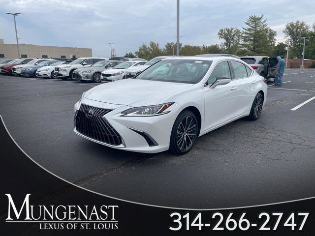 Certified 2025 Lexus ES 350 w/ Premium Package