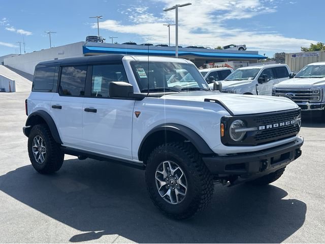 New 2025 Ford Bronco Badlands AWD/4WD image 3