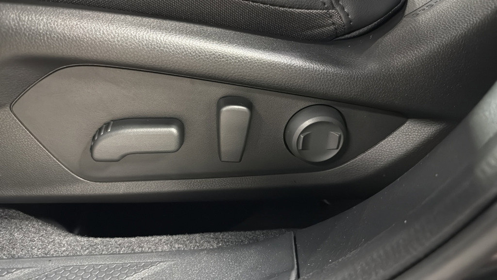 New 2026 Subaru Outback Premium image 16