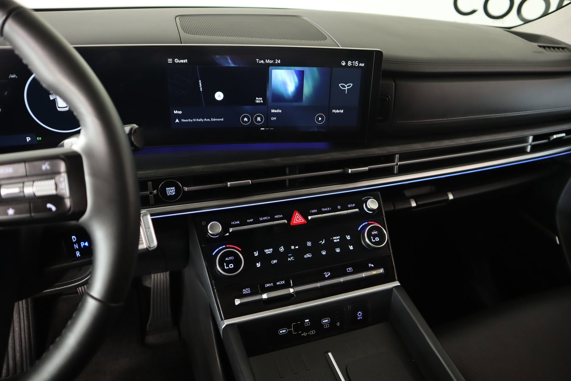 Certified 2025 Hyundai Santa Fe Limited image 5