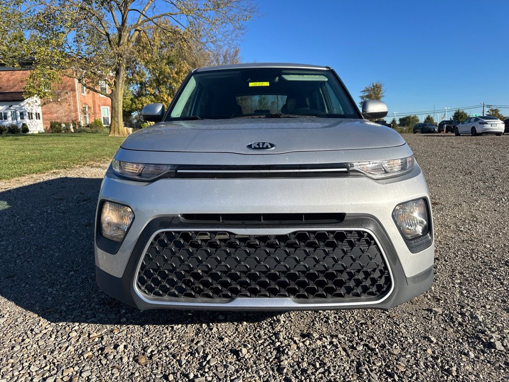 Used 2020 Kia Soul S FWD image 2