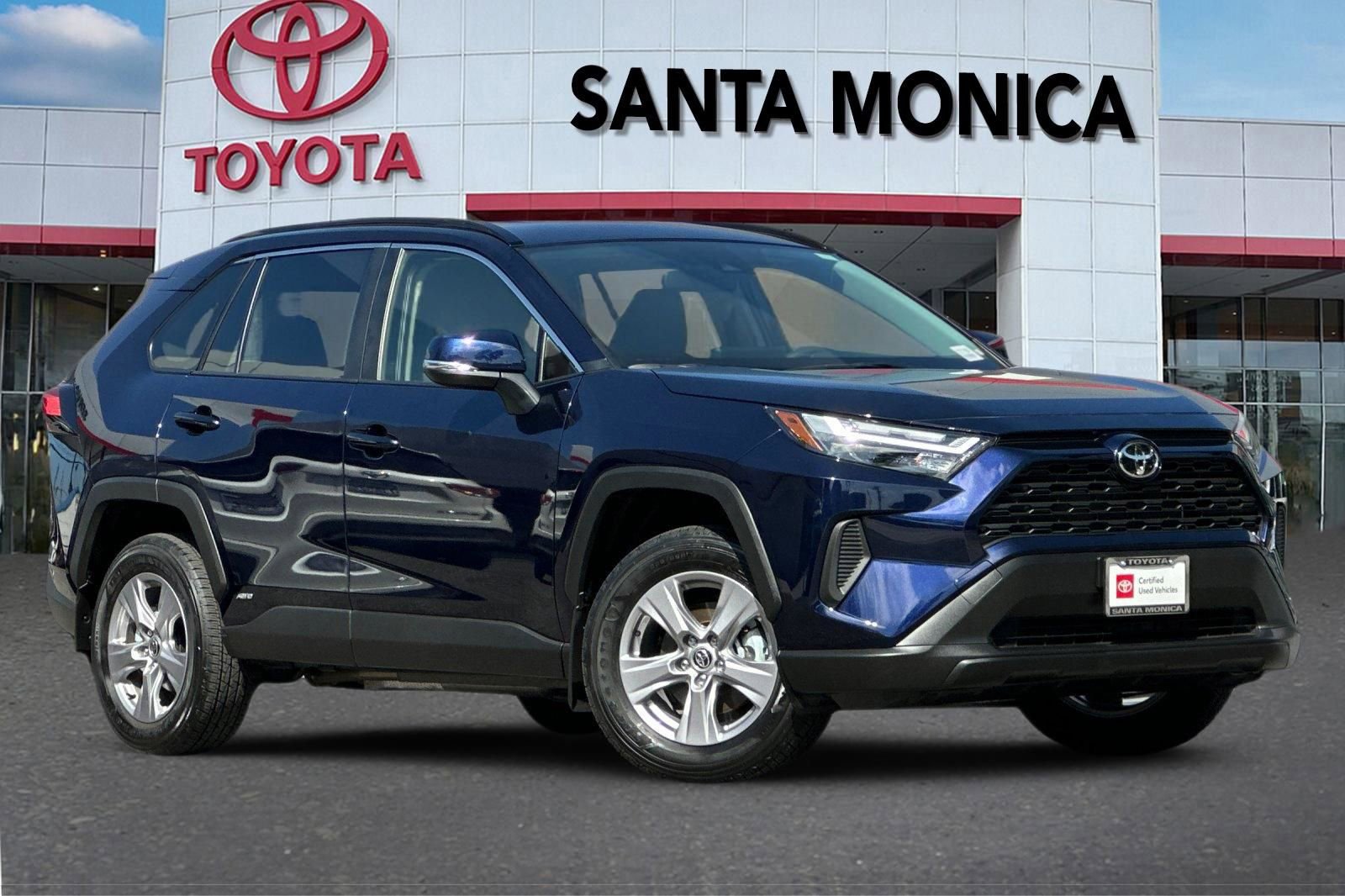 Certified 2025 Toyota RAV4 XLE AWD/4WD video 2