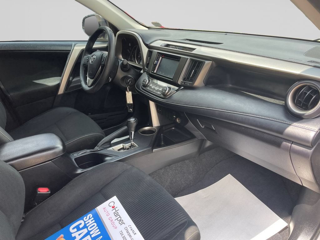 Used 2014 Toyota RAV4 XLE FWD image 10