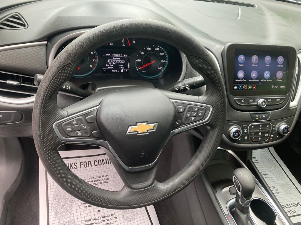 Used 2022 Chevrolet Malibu LT image 18