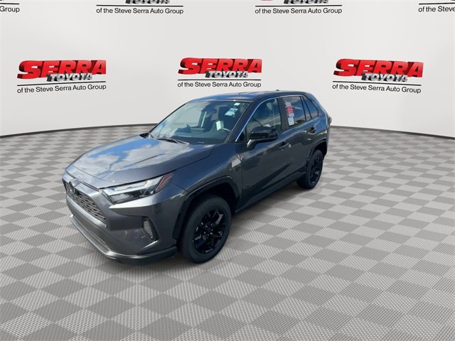 Used 2025 Toyota RAV4 LE image 5