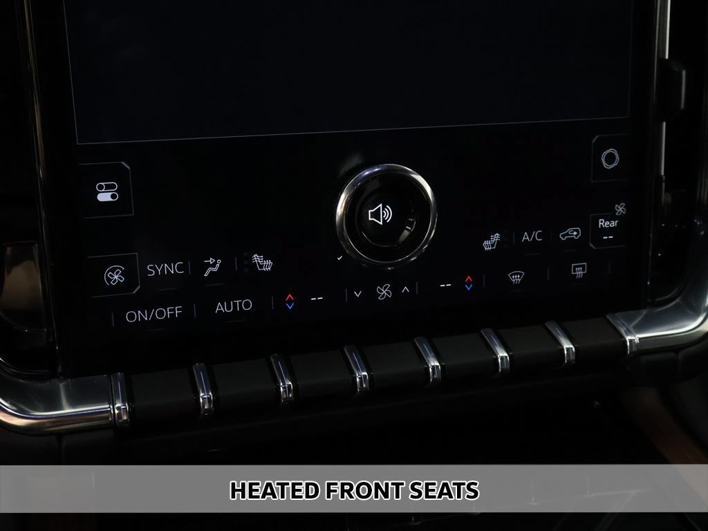 Used 2025 GMC Yukon Denali AWD/4WD image 9