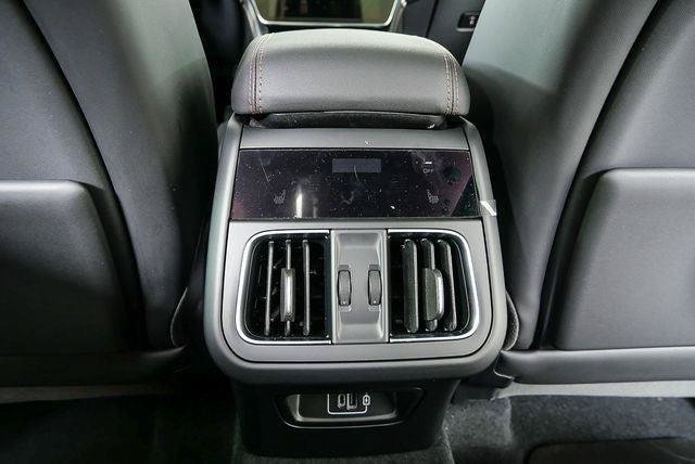 New 2025 Maserati Grecale GT AWD/4WD image 17