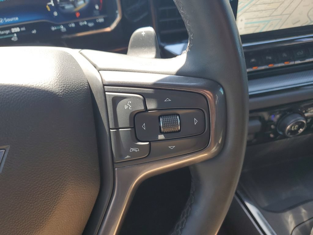 Used 2025 Chevrolet Silverado 1500 ZR2 w/ Technology Package AWD/4WD image 23