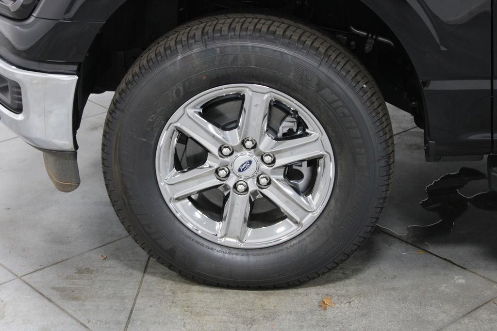 New 2025 Ford F150 XLT w/ Equipment Group 302A MID image 20