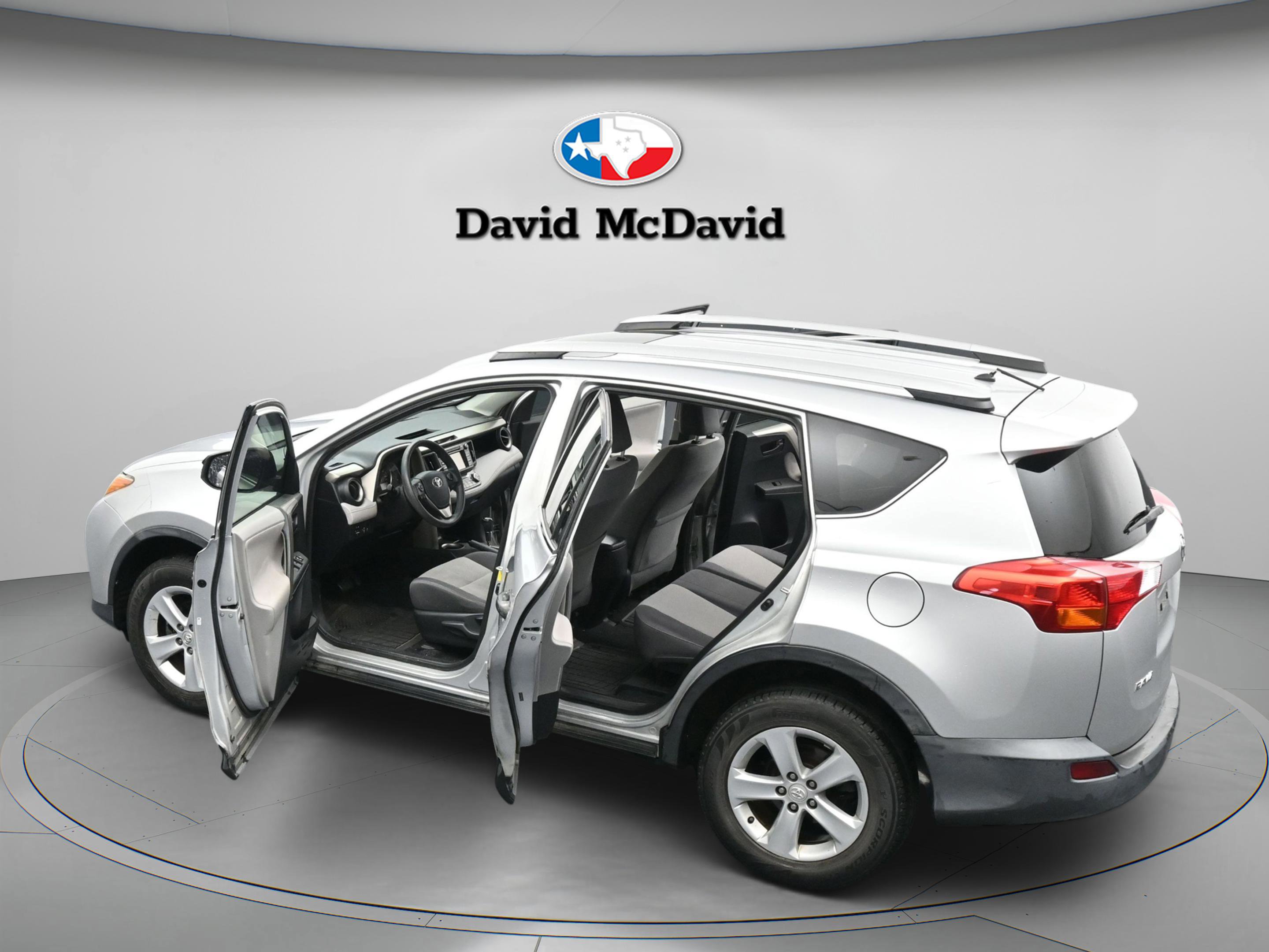Used 2013 Toyota RAV4 XLE FWD image 47