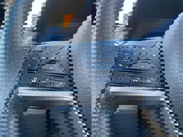 Used 2024 Nissan Altima 2.5 SV image 11