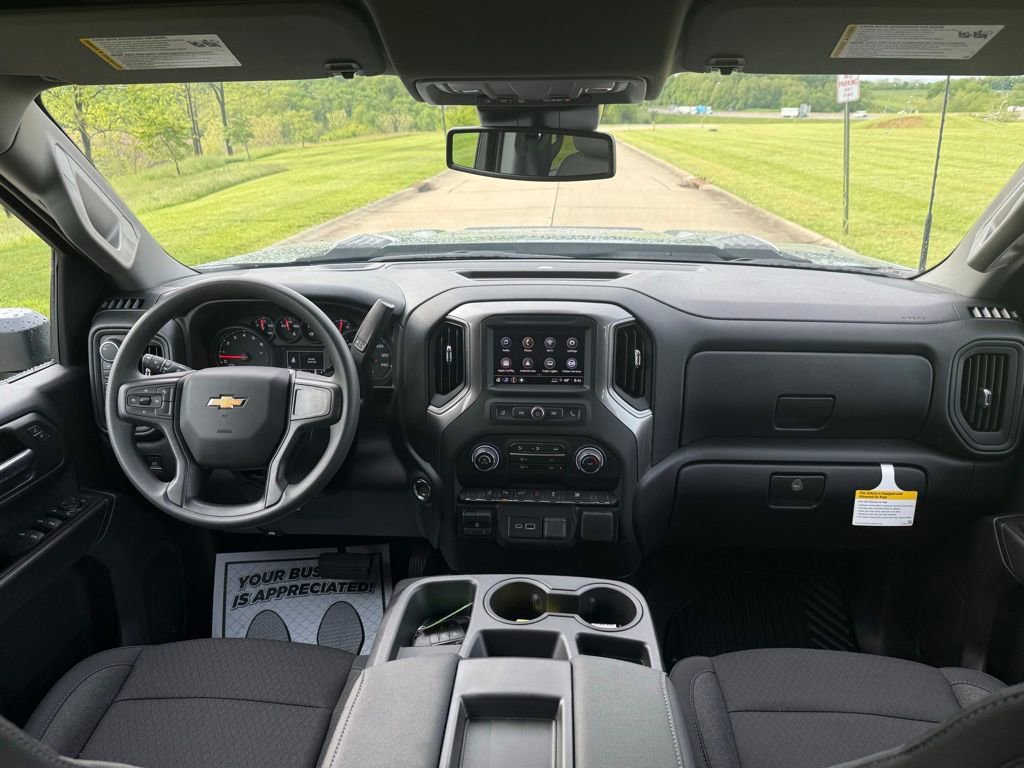 New 2026 Chevrolet Silverado 2500 Custom w/ Custom Value Package AWD/4WD image 15