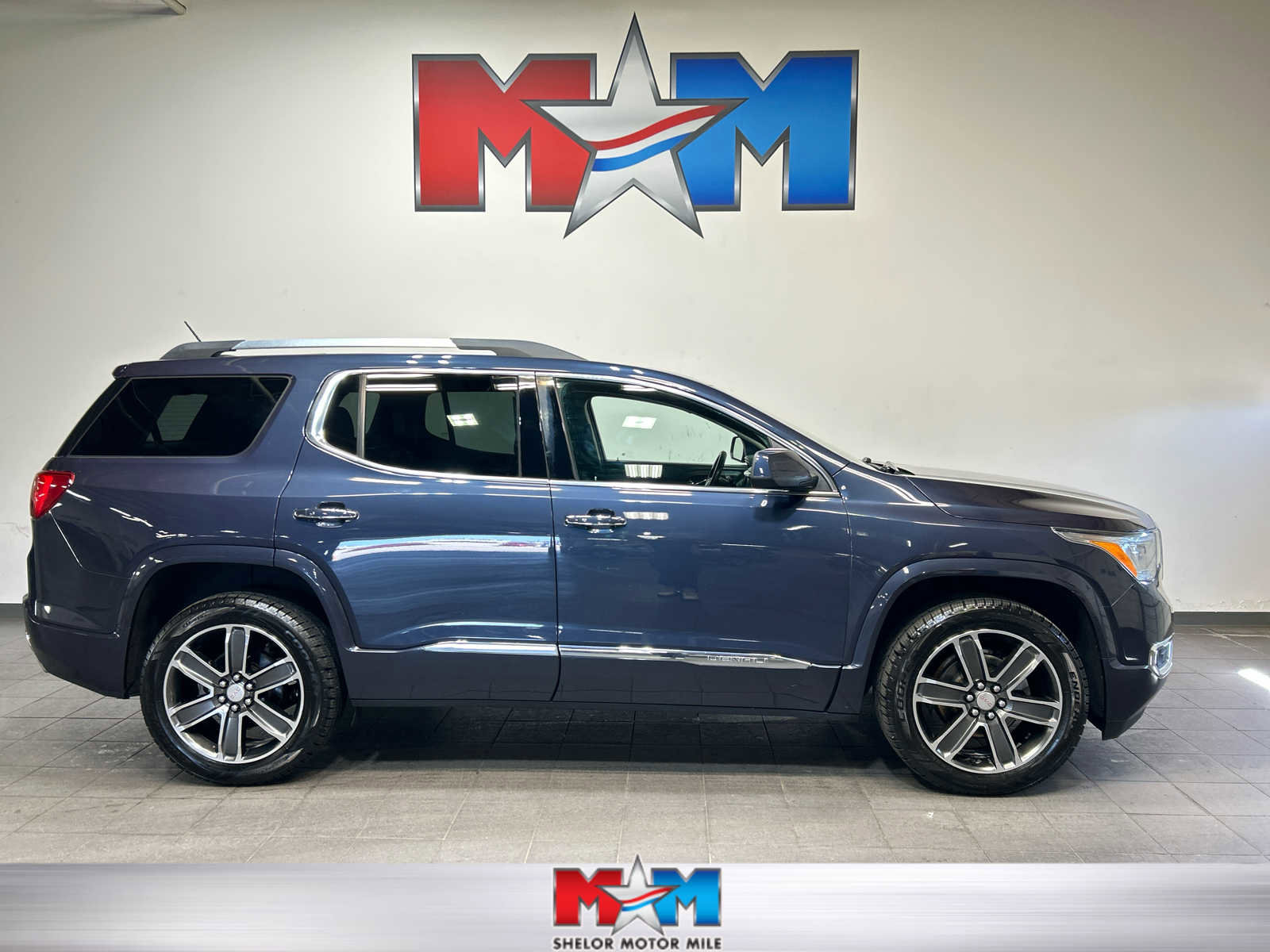 Used 2018 GMC Acadia Denali w/ Technology Package