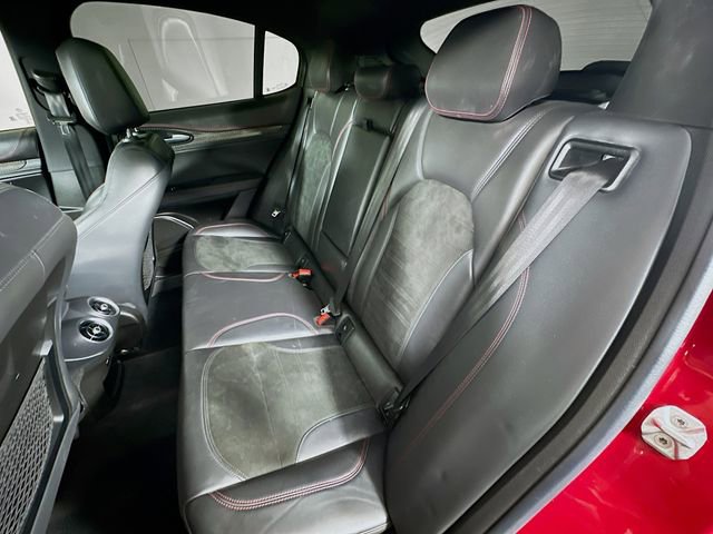 Used 2018 Alfa Romeo Stelvio Quadrifoglio w/ Driver Assist Dynamic Package image 28