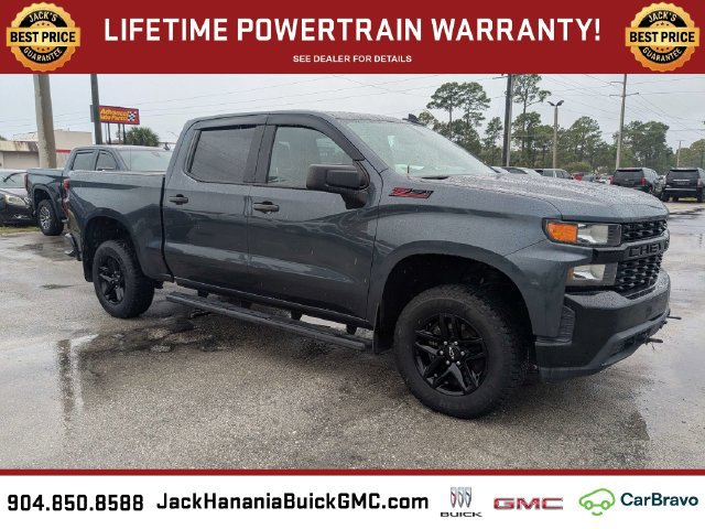 Used 2021 Chevrolet Silverado 1500 Custom Trail Boss w/ LPO, Dark Essentials Package AWD/4WD image 2