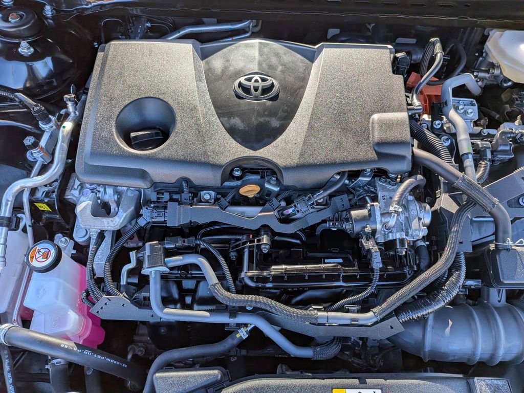 Used 2025 Toyota Camry LE image 30