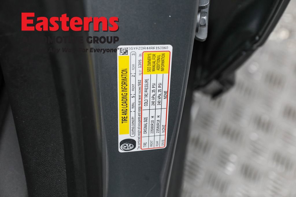 Used 2024 Cadillac XT4 Premium Luxury AWD/4WD image 36