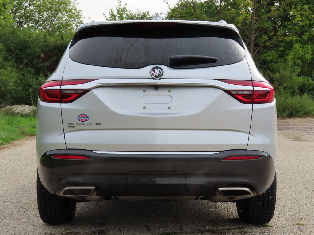 Used 2020 Buick Enclave Essence w/ Sound and Sites Package AWD/4WD image 5