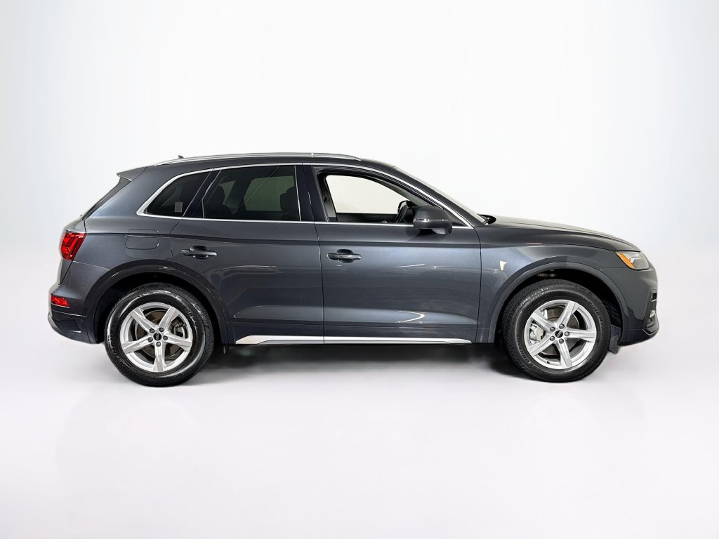 Used 2021 Audi Q5 2.0T Premium w/ Convenience Package AWD/4WD image 6