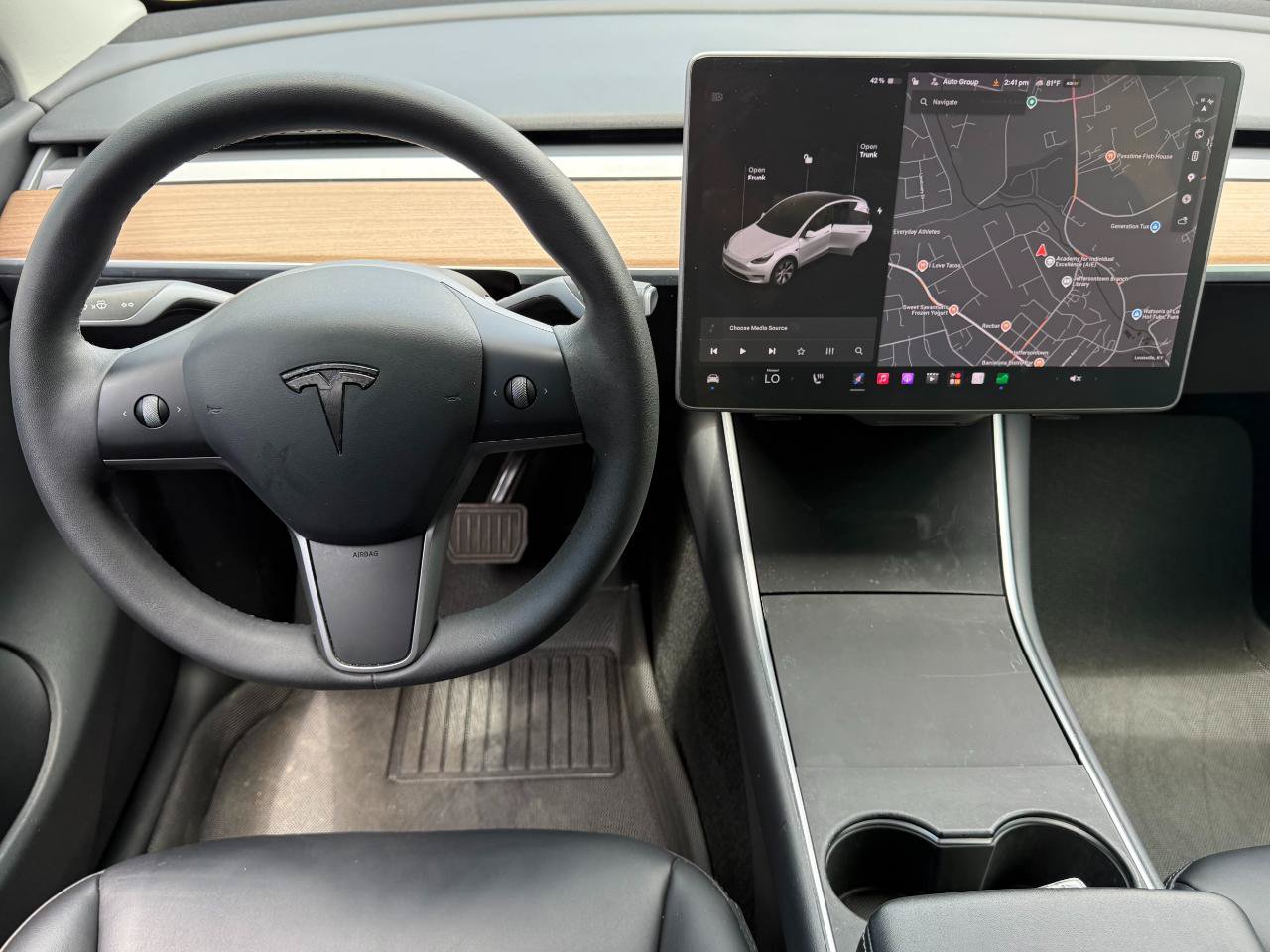 Used 2021 Tesla Model Y Long Range AWD/4WD image 10