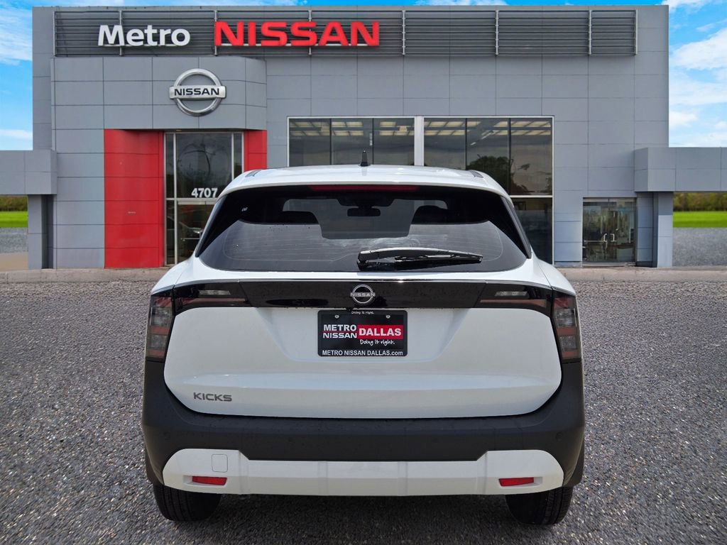 New 2026 Nissan Kicks S image 5