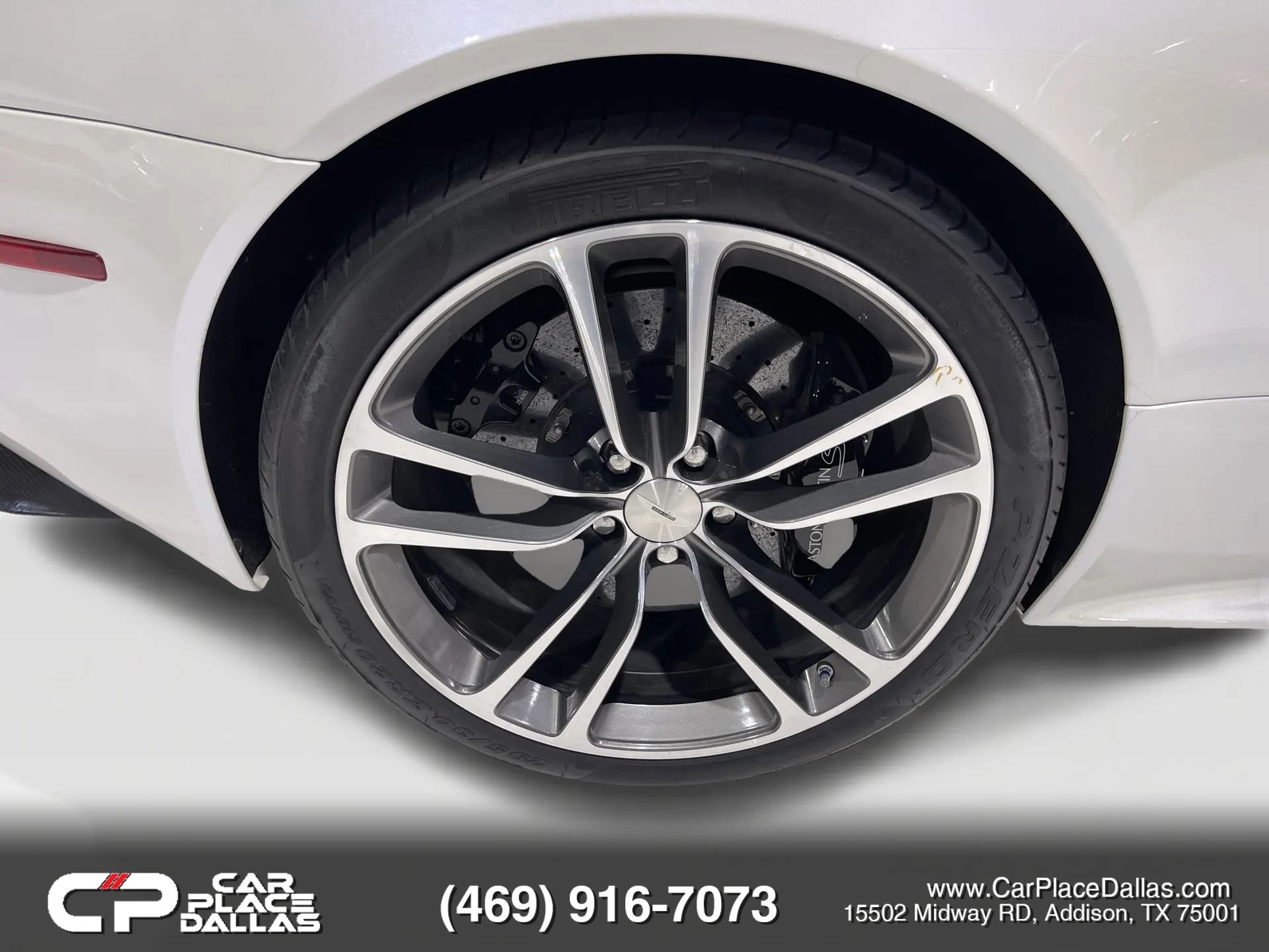 Used 2010 Aston Martin DBS Volante RWD image 41