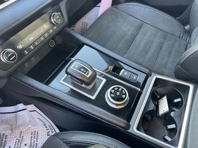 Used 2023 Mitsubishi Outlander SE Black Edition image 19