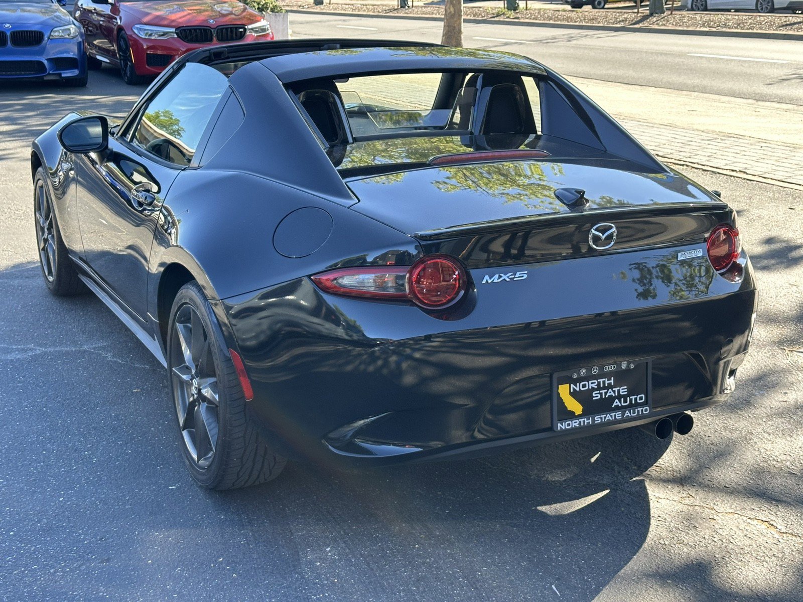 Used 2017 MAZDA MX-5 Miata RF Club RWD image 11