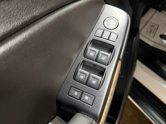 Used 2019 GMC Yukon Denali AWD/4WD image 12