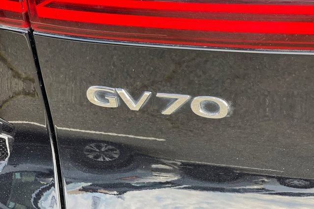Used 2024 Genesis GV70 2.5T w/ Advanced Package image 36