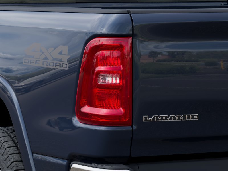 New 2026 RAM 1500 Laramie AWD/4WD image 10