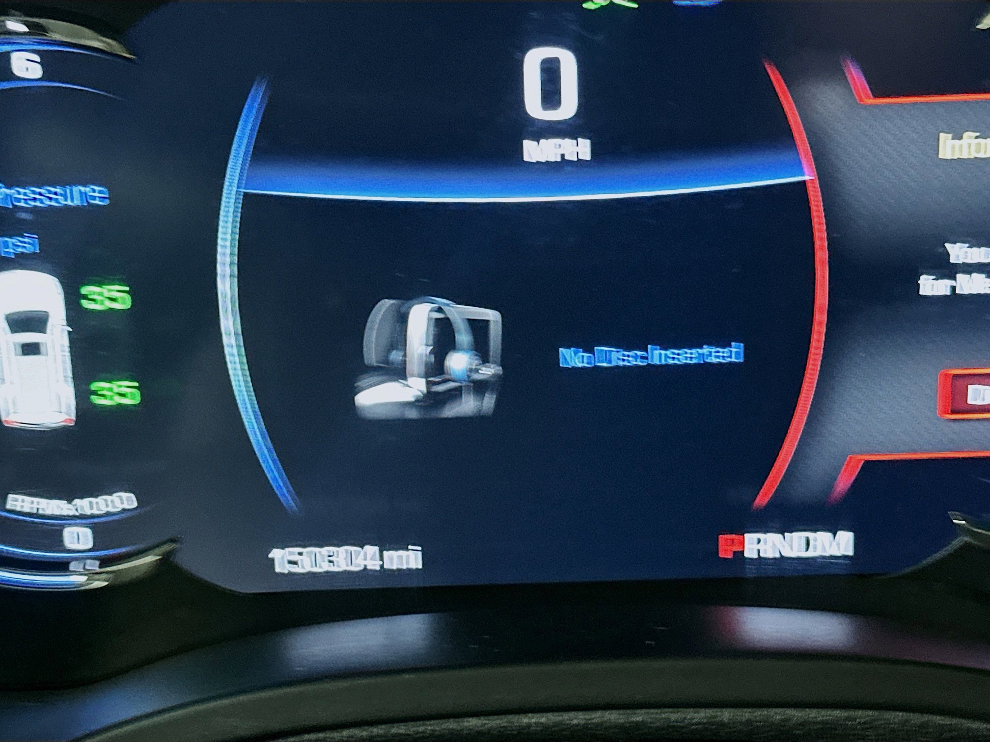 Used 2016 Cadillac Escalade Premium RWD image 19