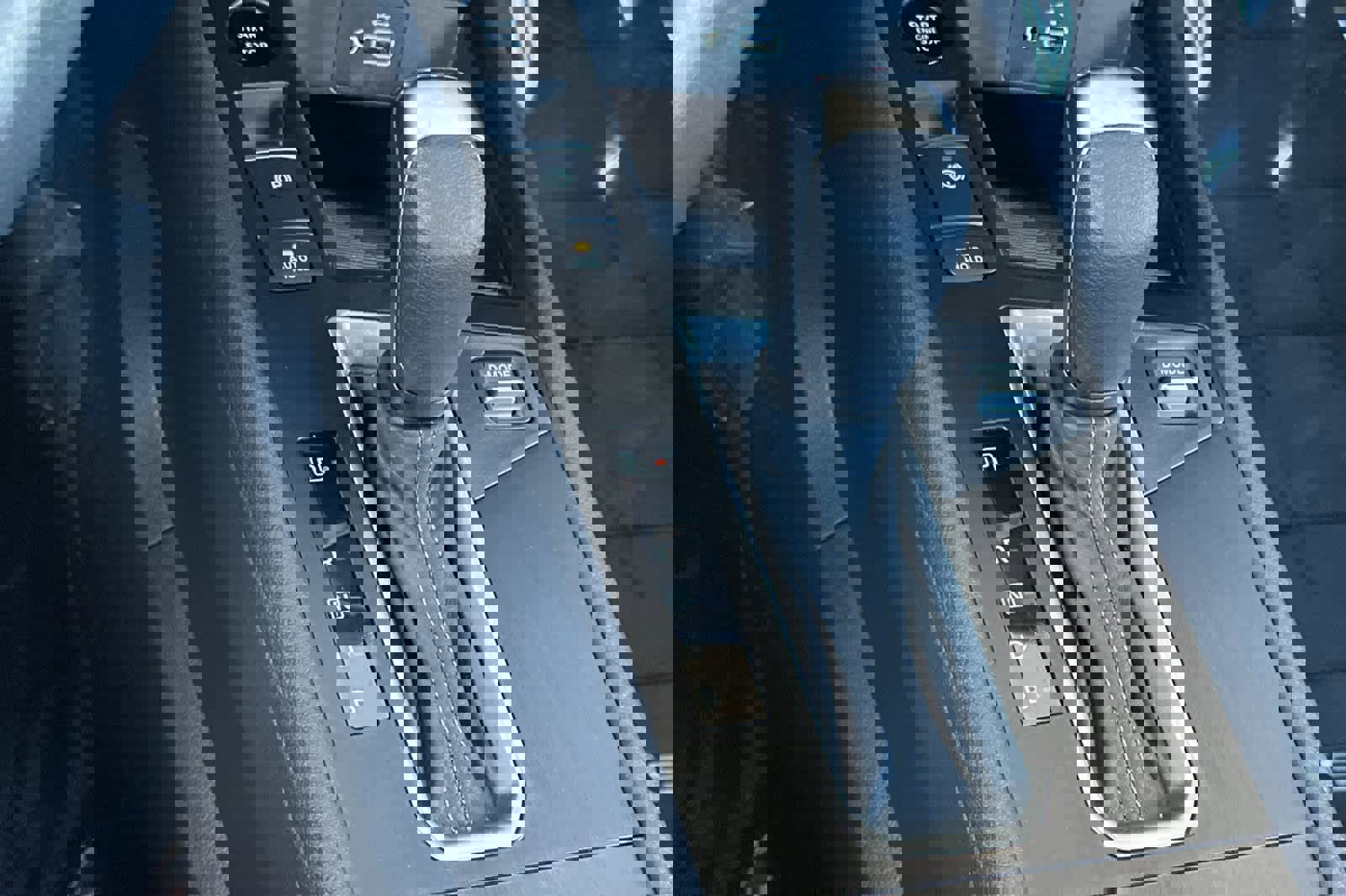 New 2025 Nissan Kicks S image 21