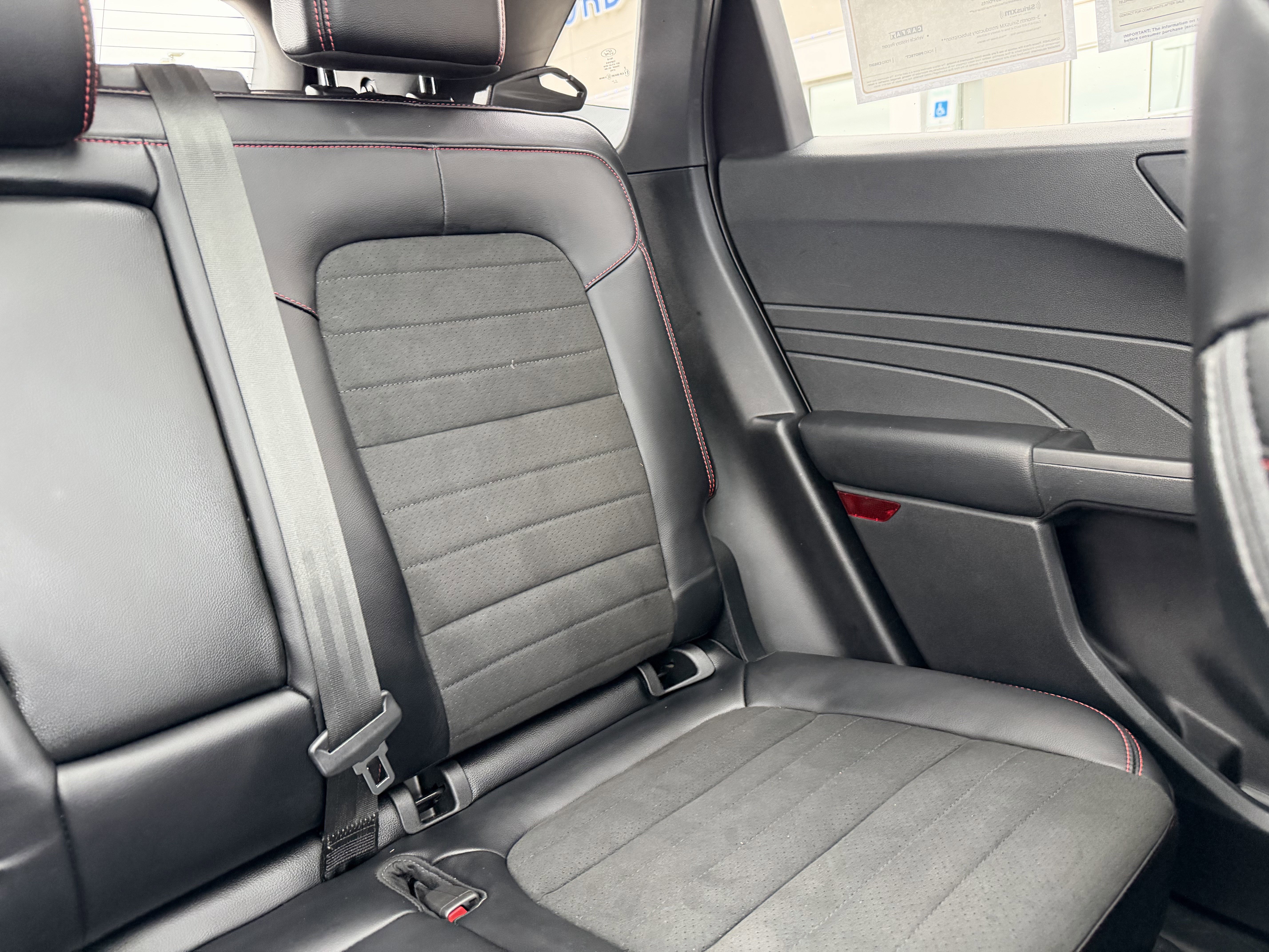 Certified 2021 Ford Escape SEL w/ SEL Stealth AWD Package image 14