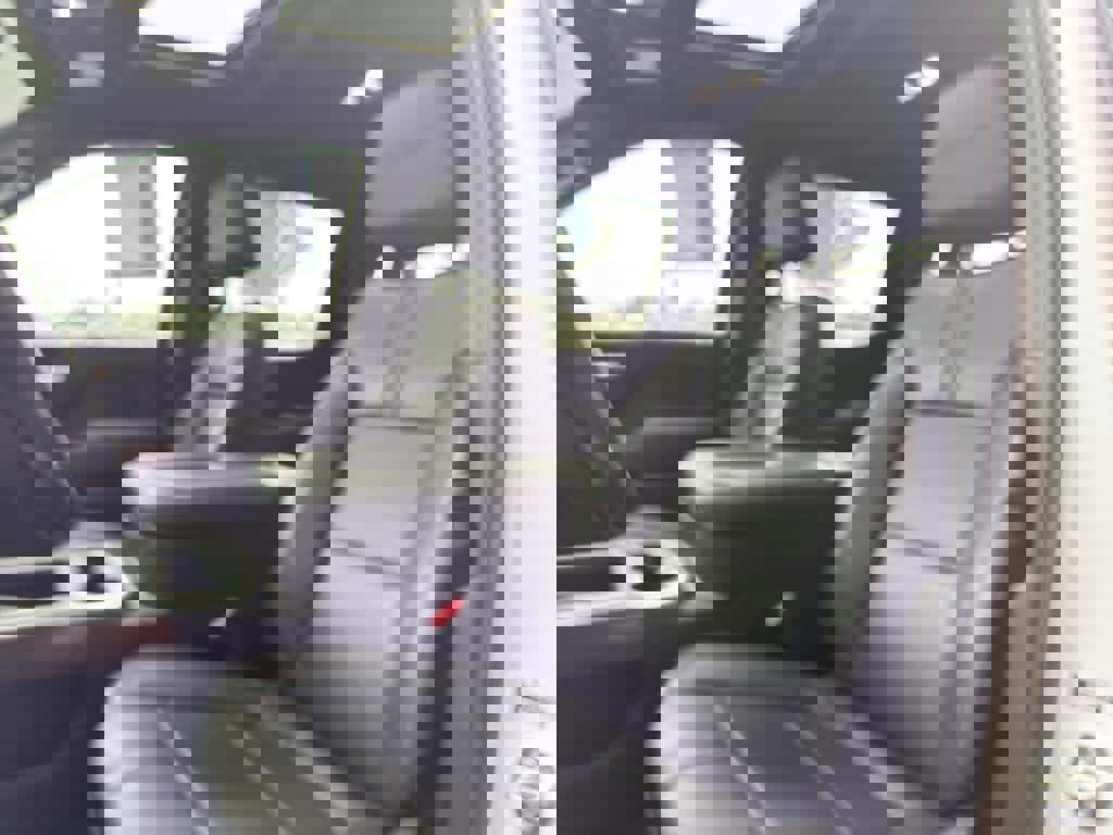 Used 2021 Chevrolet Silverado 1500 High Country w/ Technology Package image 15