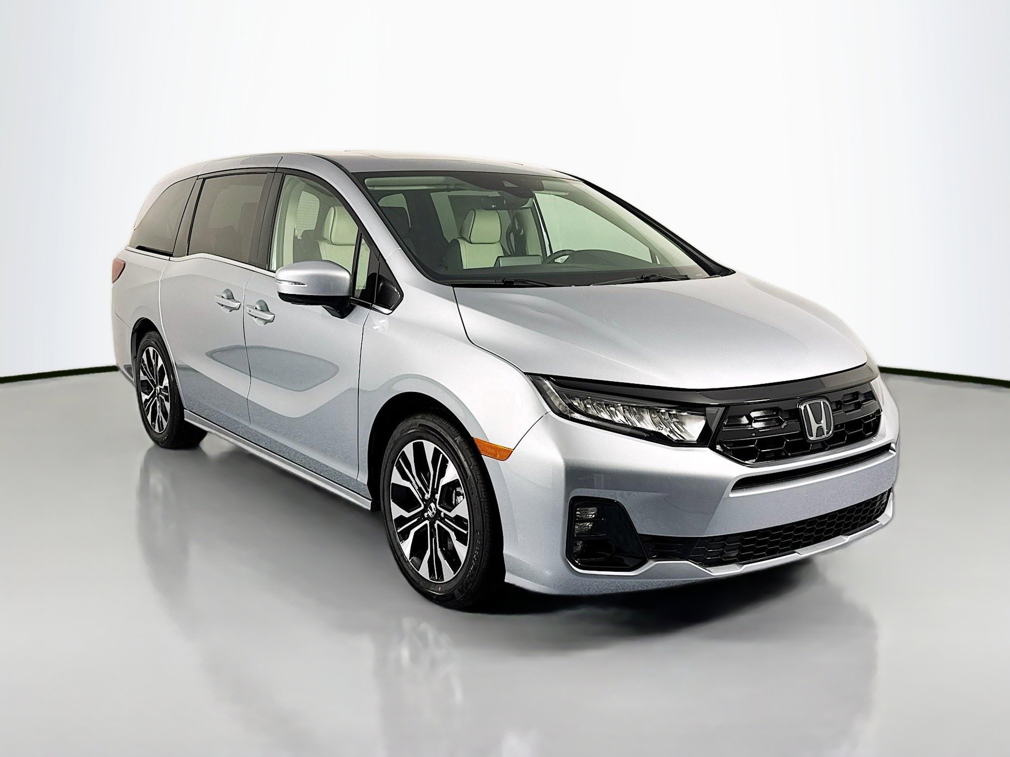 New 2026 Honda Odyssey Elite image 3