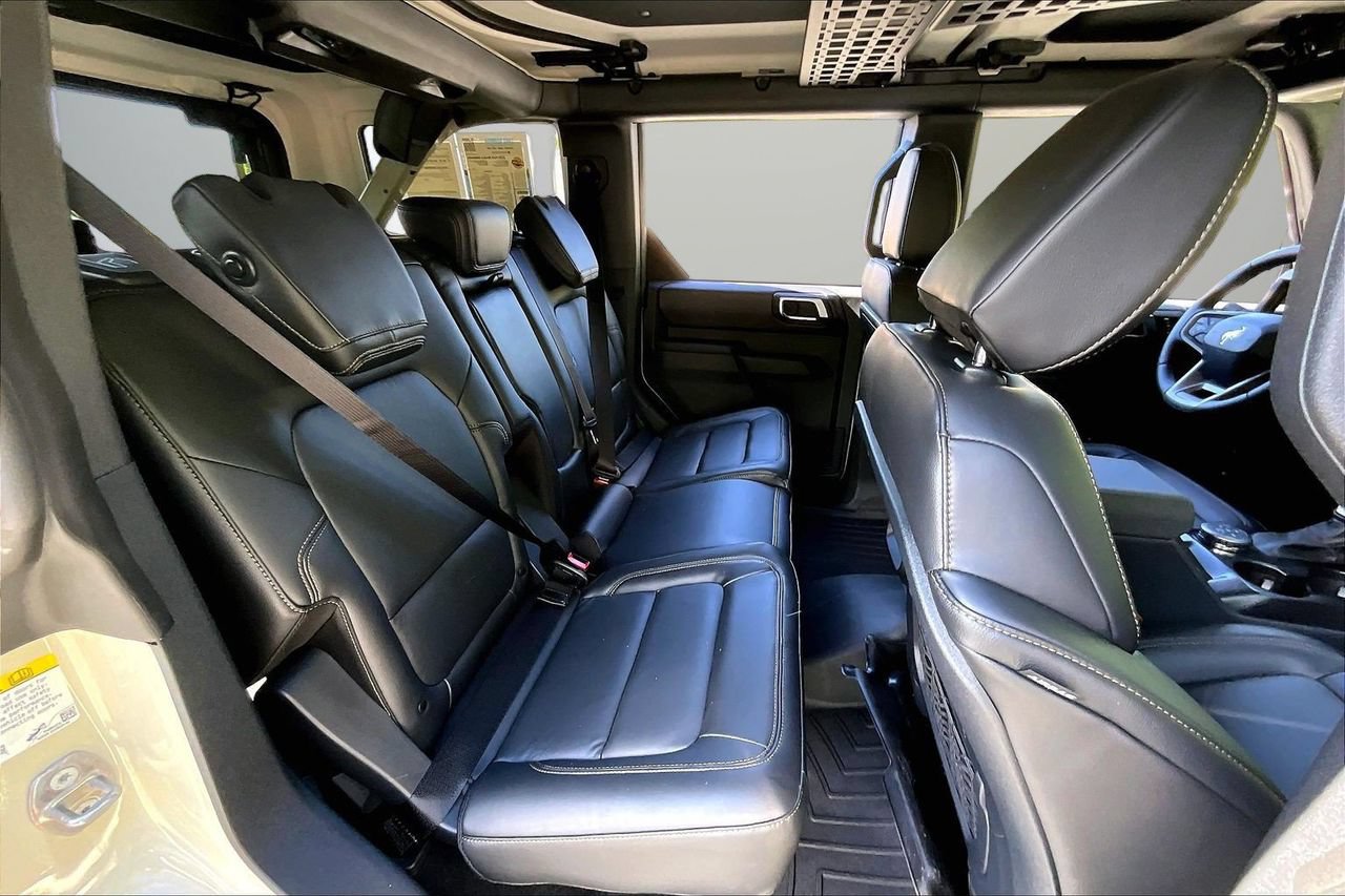 Used 2025 Ford Bronco Badlands AWD/4WD image 24