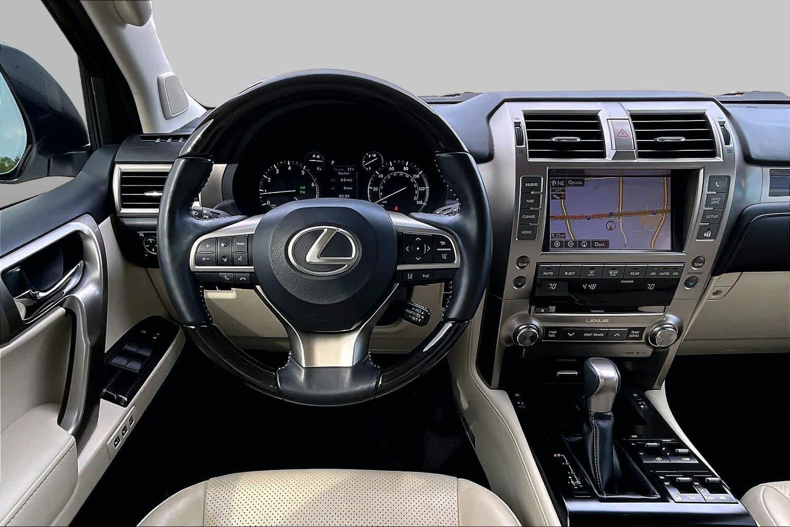 Used 2020 Lexus GX 460 Luxury w/ Accessory Package AWD/4WD image 6