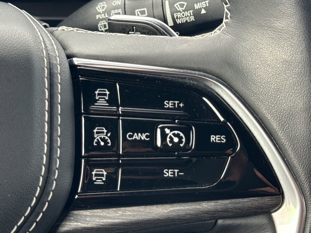 Used 2021 Jeep Grand Cherokee L Overland AWD/4WD image 30