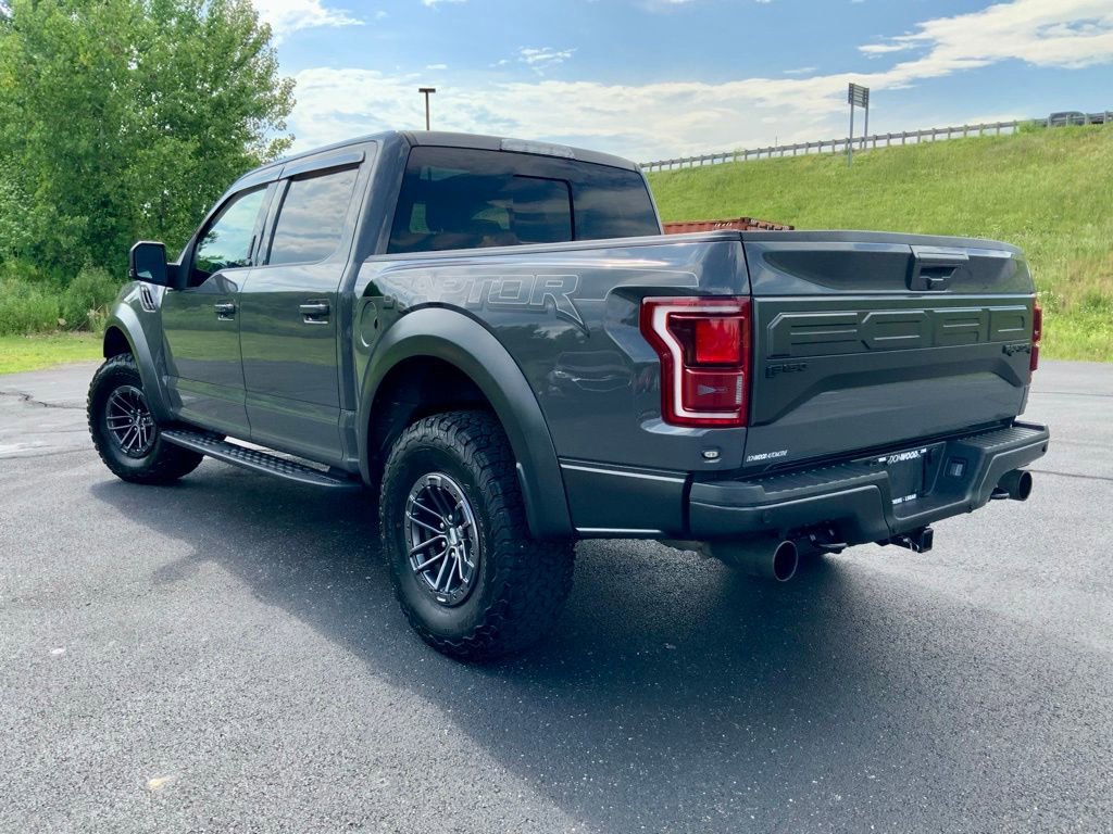 Used 2018 Ford F150 Raptor w/ Equipment Group 802A Luxury AWD/4WD image 12