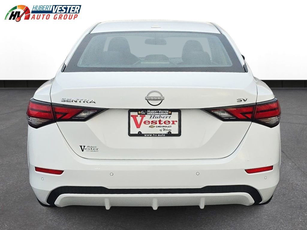 Used 2024 Nissan Sentra SV image 7