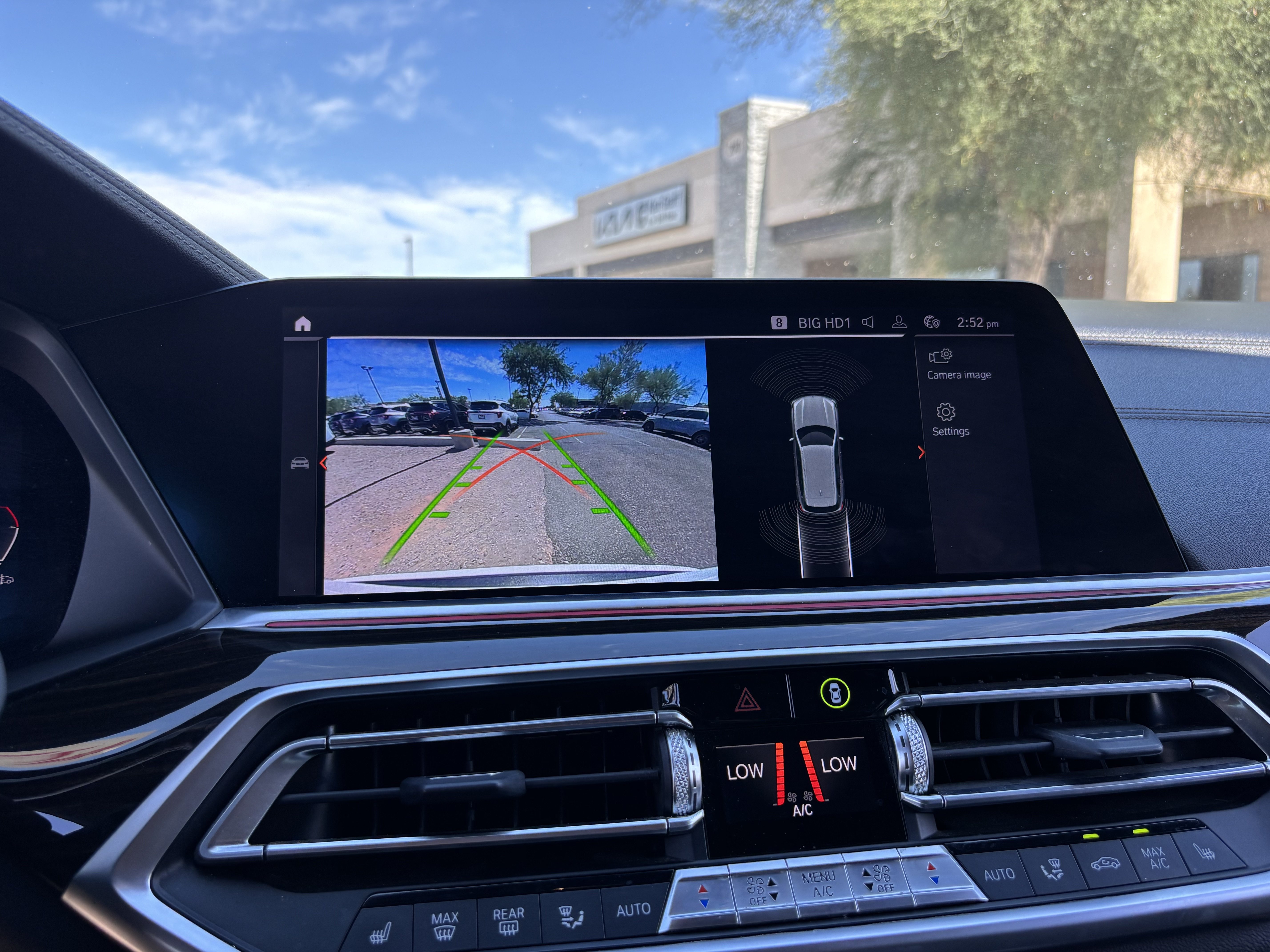 Used 2019 BMW X5 xDrive40i w/ Convenience Package AWD/4WD image 22