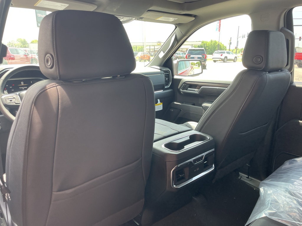 New 2026 GMC Sierra 1500 SLT w/ SLT Premium Package image 19