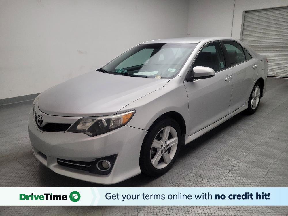 Used 2013 Toyota Camry SE image 1