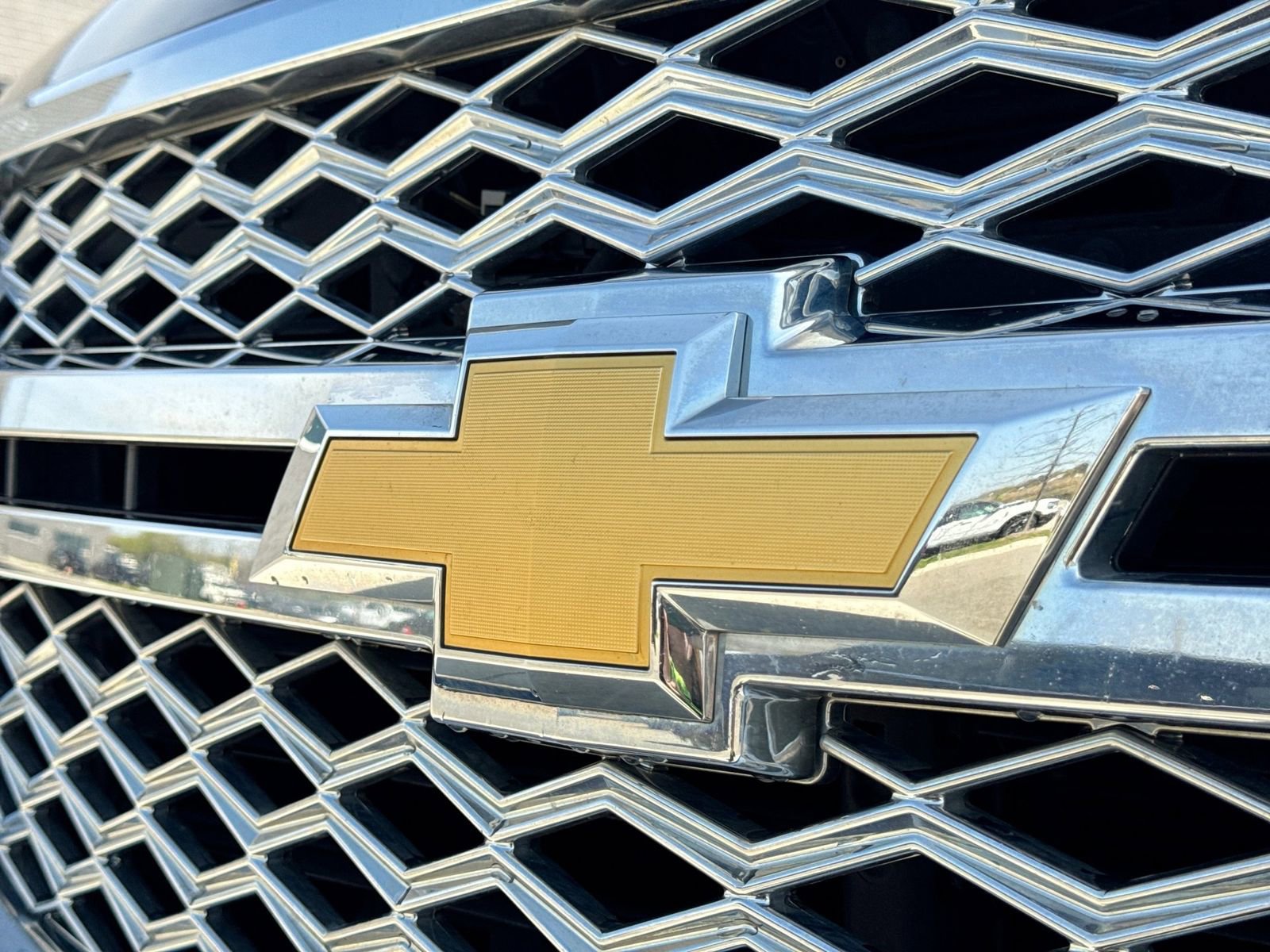 Used 2018 Chevrolet Tahoe LT w/ LT Signature Package AWD/4WD image 14