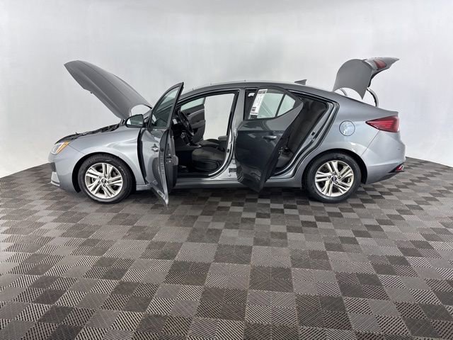 Used 2019 Hyundai Elantra Value Edition image 9