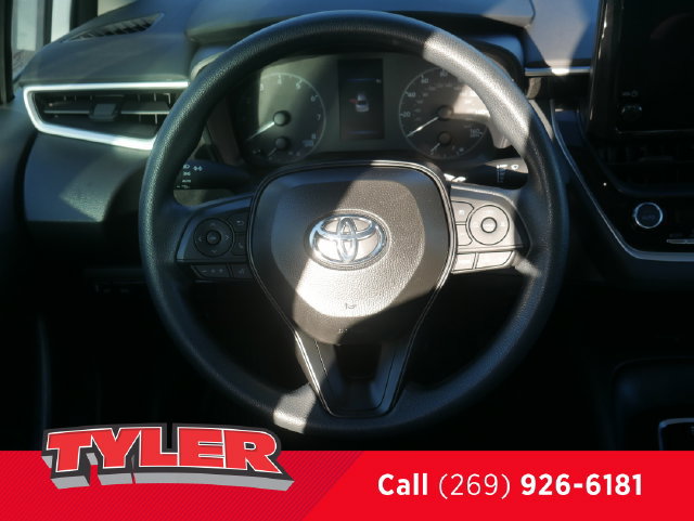 Used 2025 Toyota Corolla LE w/ LE Premium Package FWD image 43