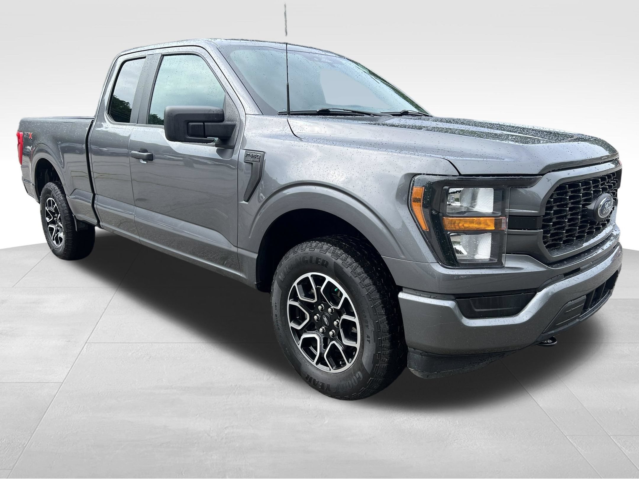 Used 2023 Ford F150 XL w/ STX Appearance Package AWD/4WD image 4