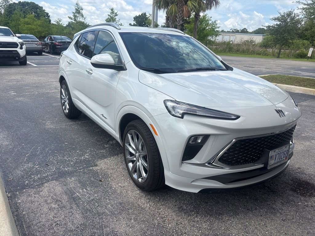 Used 2024 Buick Encore GX Avenir w/ Avenir Convenience Package FWD image 2